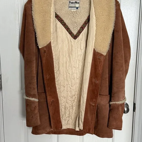 Pioneer Wear Vintage Mens Shearling Suede Coat With Embroidered Trim & Quilted L - Picture 1 of 8